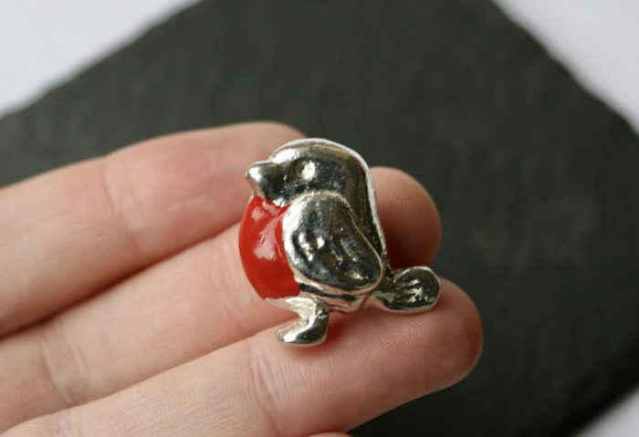 Robin Pin Badge Robin Pin Badge
